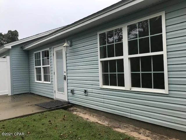 1317 W 12th Street #A Panama City, FL 32401