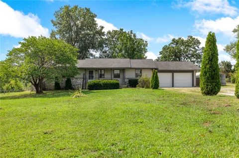 2424 Rock Springs Road