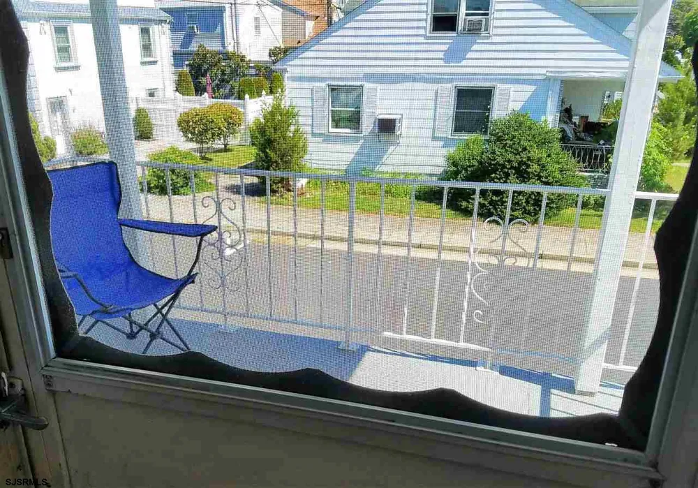 101B N Wilson Ave Margate, NJ 08402