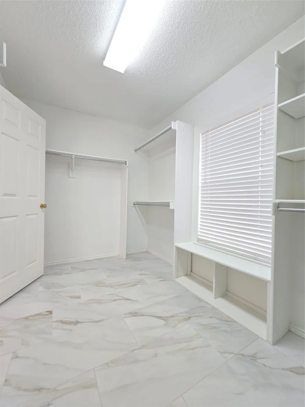 10512 Napa Valley Drive Frisco, TX 75035