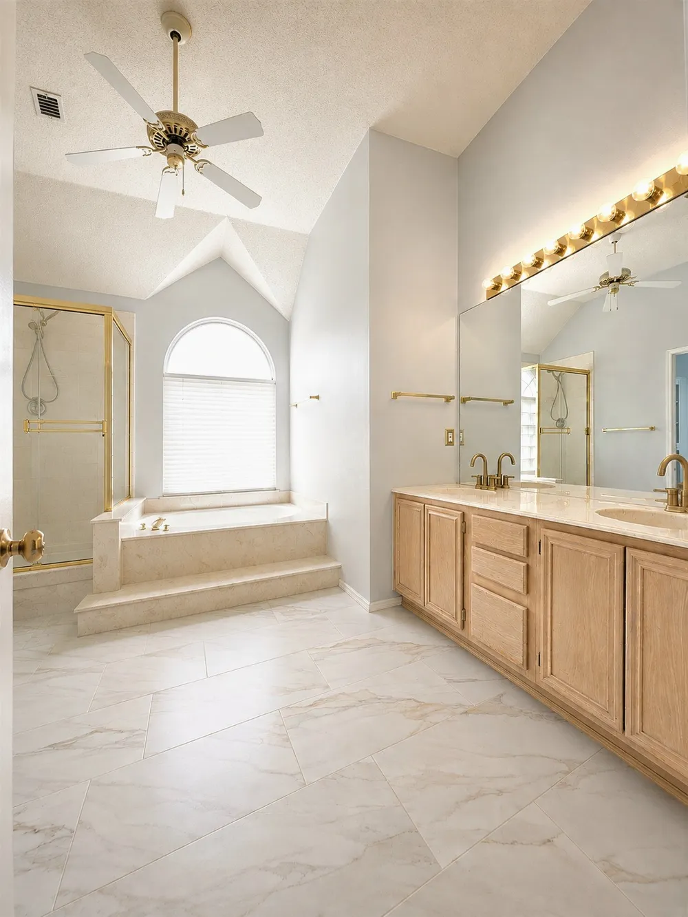 10512 Napa Valley Drive Frisco, TX 75035