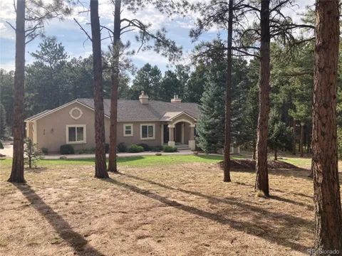 335 Lariat Loop