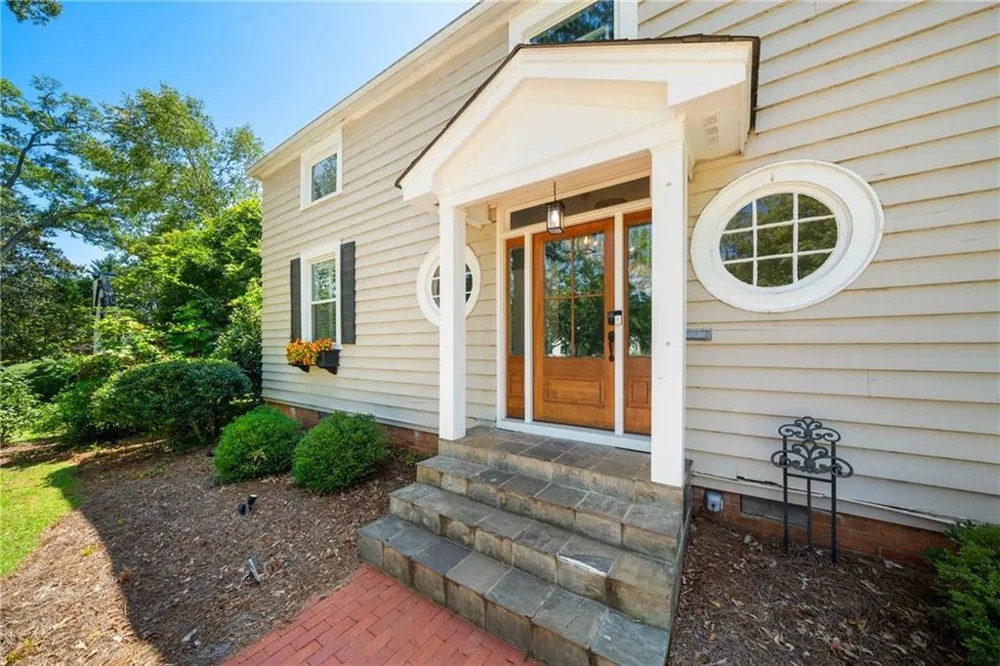 711 Maple Drive Griffin, GA 30224