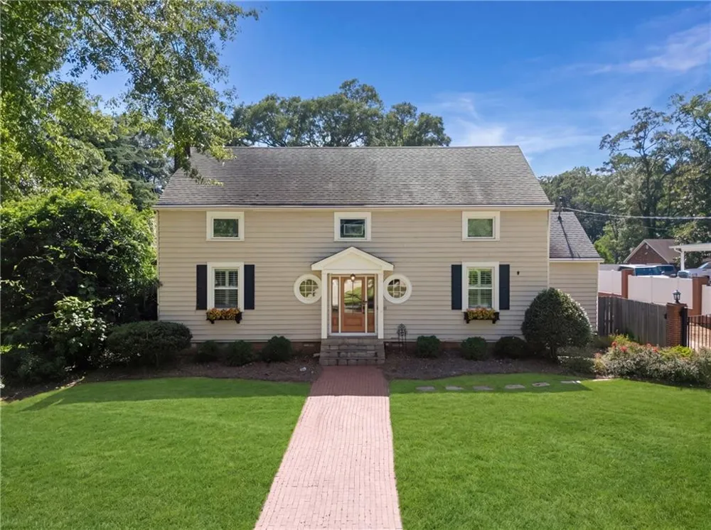 711 Maple Drive Griffin, GA 30224