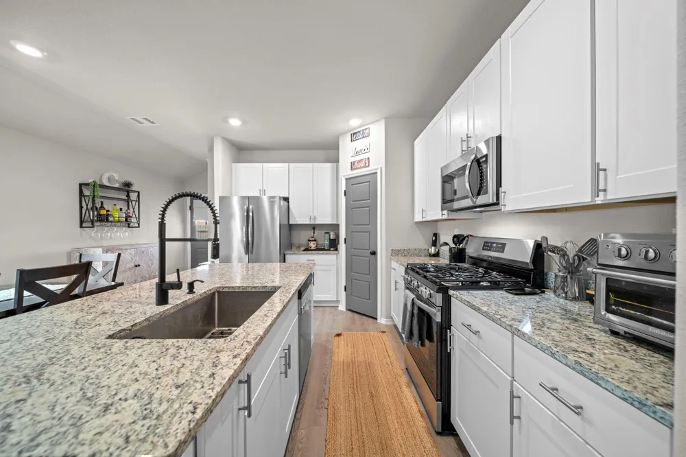 14346 High Hill Drive Conroe, TX 77303