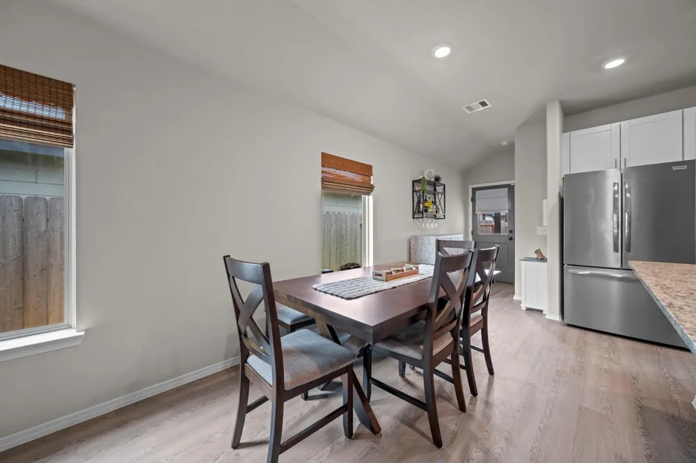 14346 High Hill Drive Conroe, TX 77303