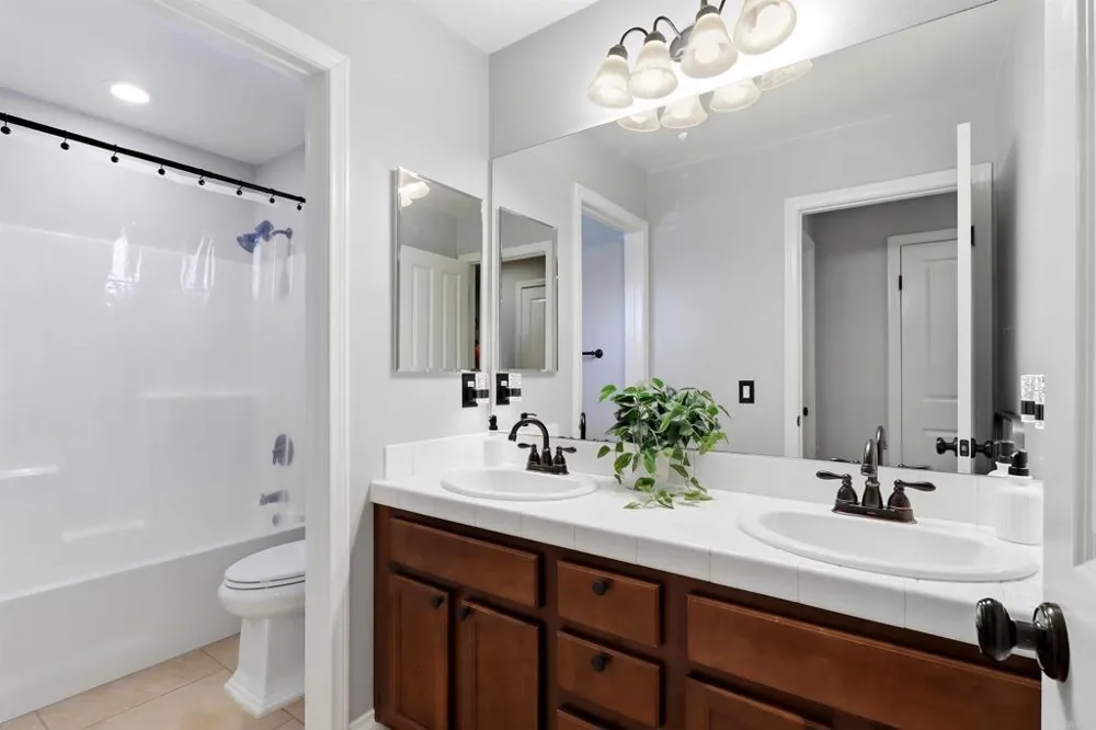 31148 Rose Arbor Ct Murrieta, CA 92563