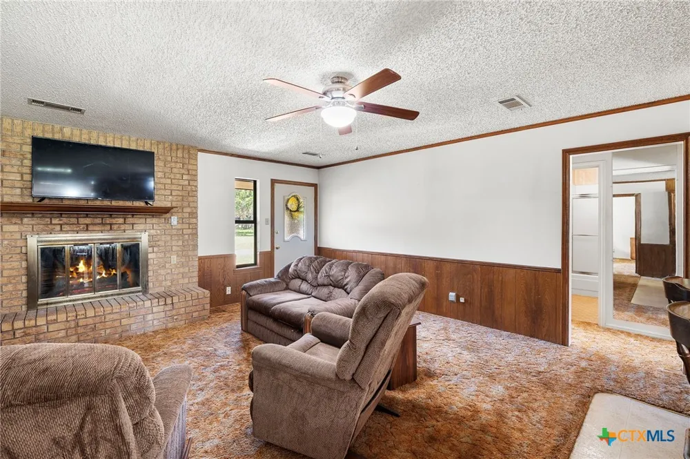 1769 County Road 4700 Kempner, TX 76539