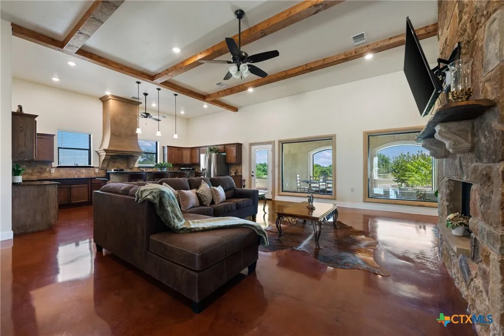 2103 CR 320 Granger, TX 76530