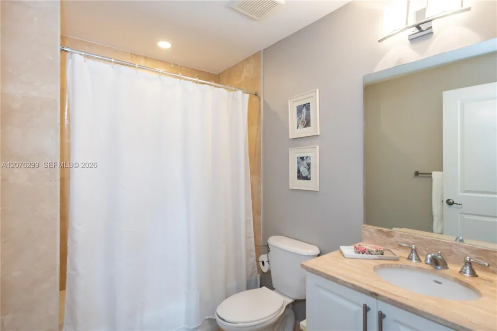 1650 Galiano St #408 Coral Gables, FL 33134