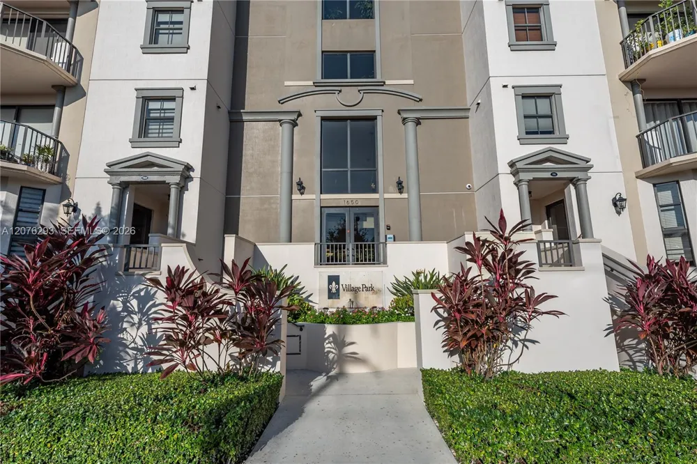 1650 Galiano St #408 Coral Gables, FL 33134