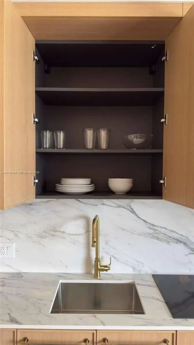 2700 NW 2nd Ave #445 Miami, FL 33127