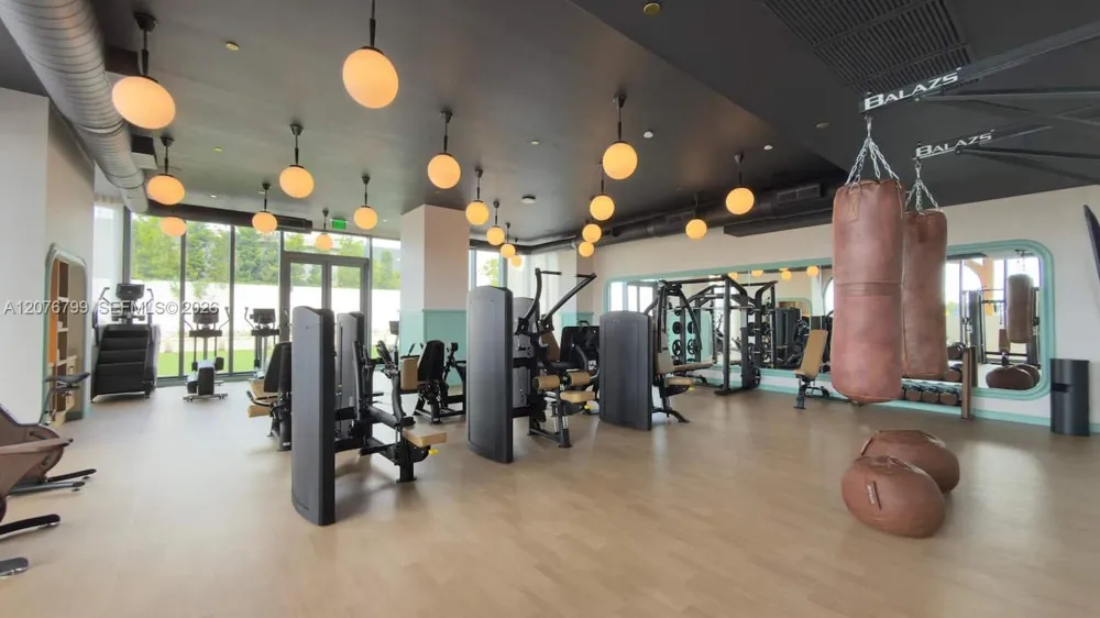 2700 NW 2nd Ave #445 Miami, FL 33127