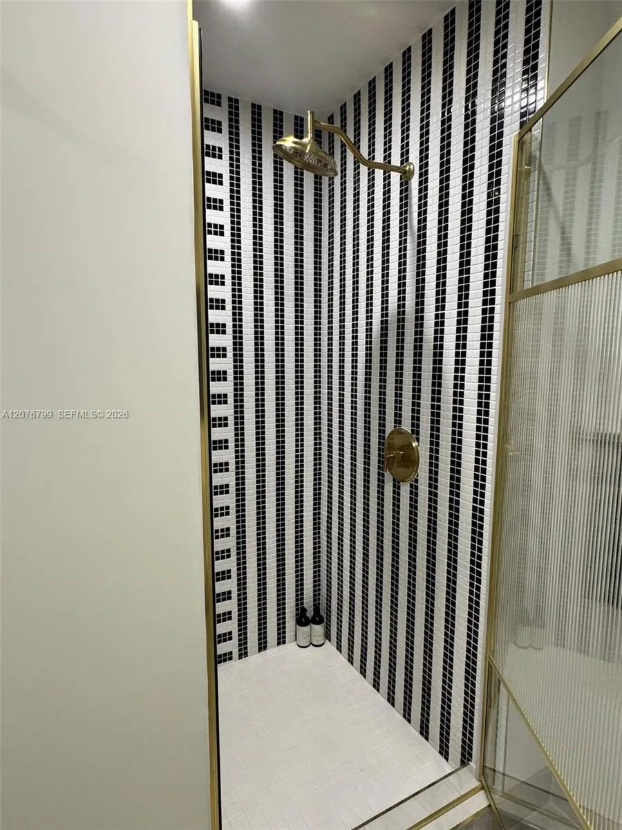 2700 NW 2nd Ave #445 Miami, FL 33127