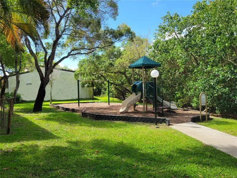 19424 NE 26th Avenue #131B Miami, FL 33180