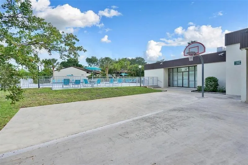 19424 NE 26th Avenue #131B Miami, FL 33180