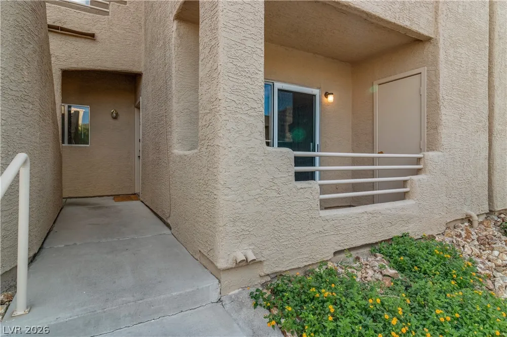 2243 Aspen Mirror Way #102 Laughlin, NV 89029