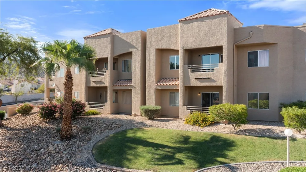 2243 Aspen Mirror Way #102 Laughlin, NV 89029
