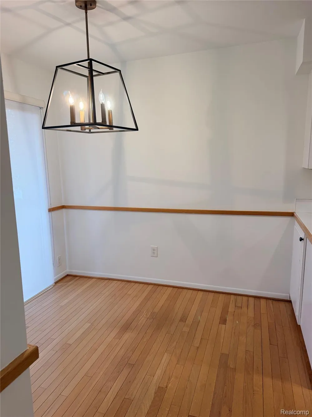 2011 Bordeaux Street West Bloomfield Charter Township, MI 48323