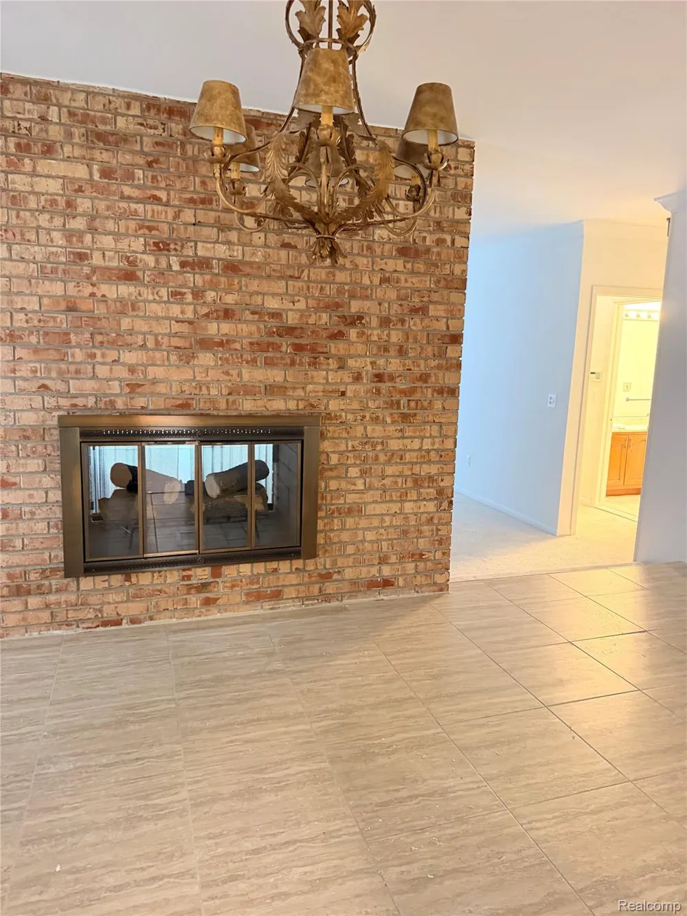 2011 Bordeaux Street West Bloomfield Charter Township, MI 48323