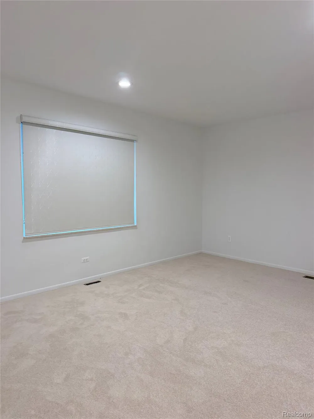 2011 Bordeaux Street West Bloomfield Charter Township, MI 48323