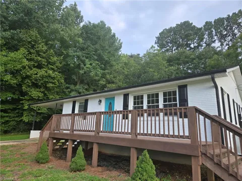 3126 Cedar Falls Road