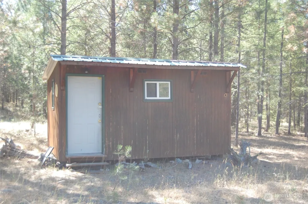 144 Cheif Joseph Trail Riverside, WA 98849