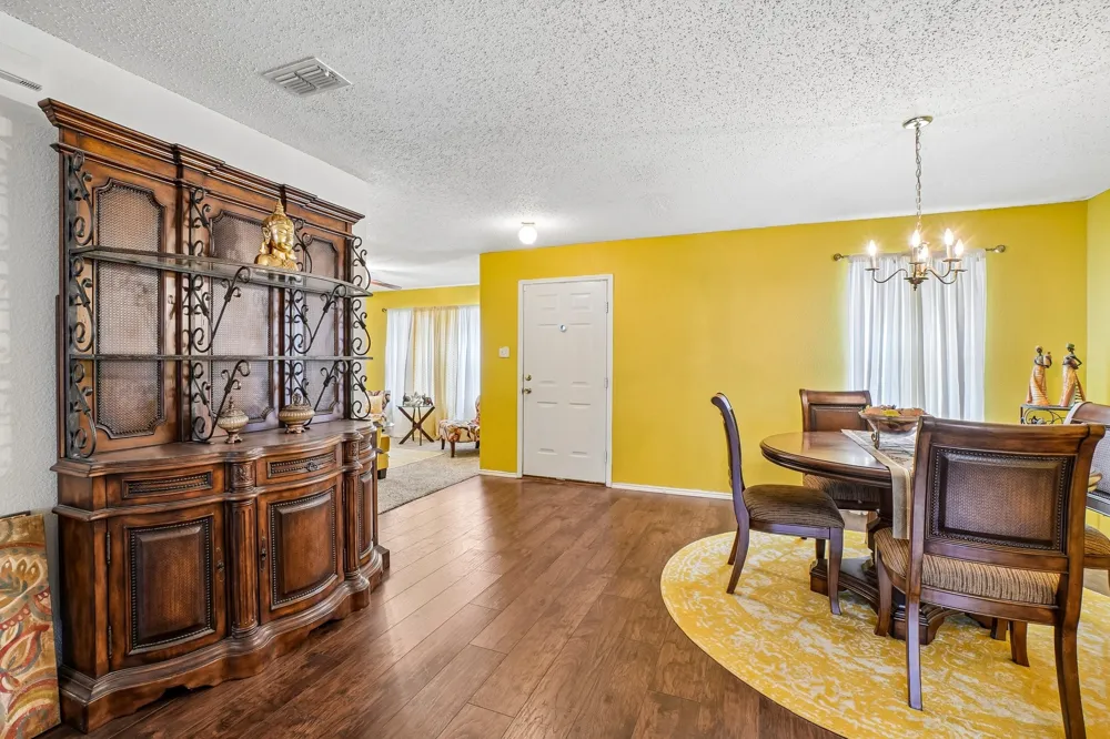 659 Pondview Drive Cedar Hill, TX 75104