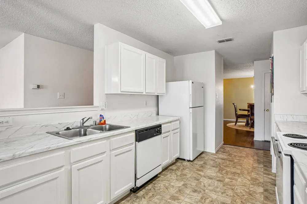 659 Pondview Drive Cedar Hill, TX 75104