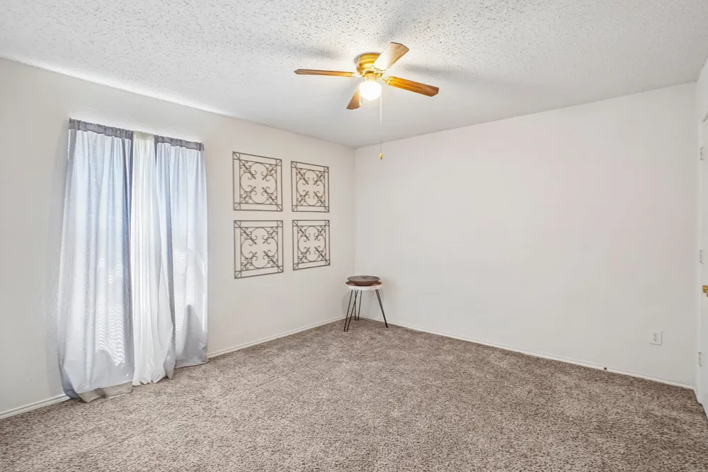 659 Pondview Drive Cedar Hill, TX 75104