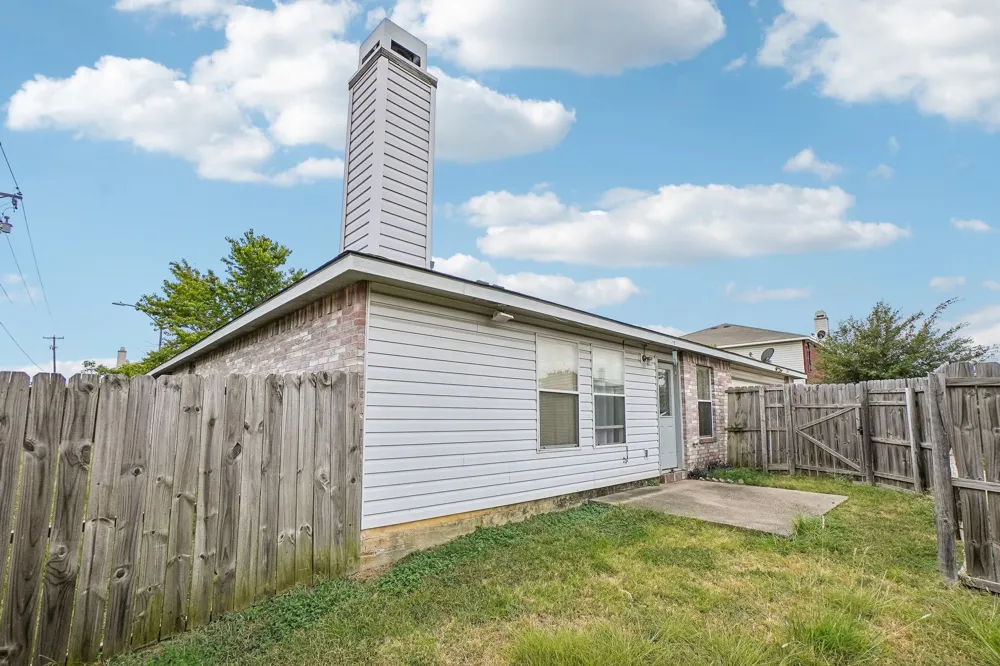 659 Pondview Drive Cedar Hill, TX 75104