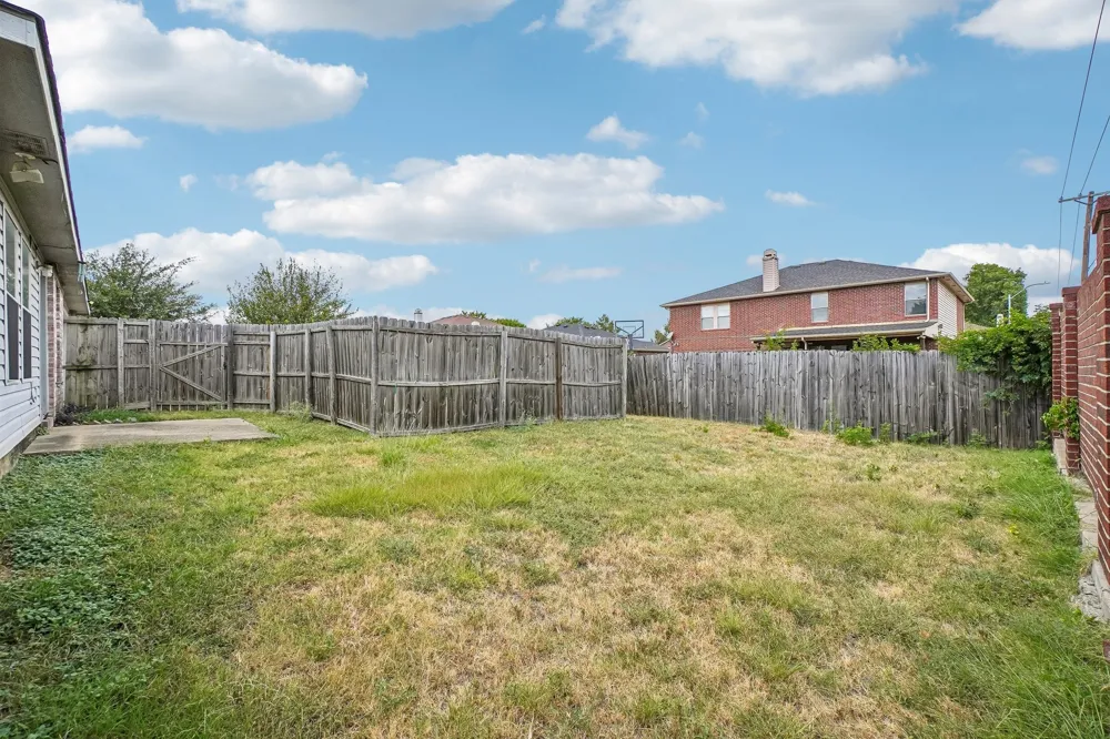 659 Pondview Drive Cedar Hill, TX 75104