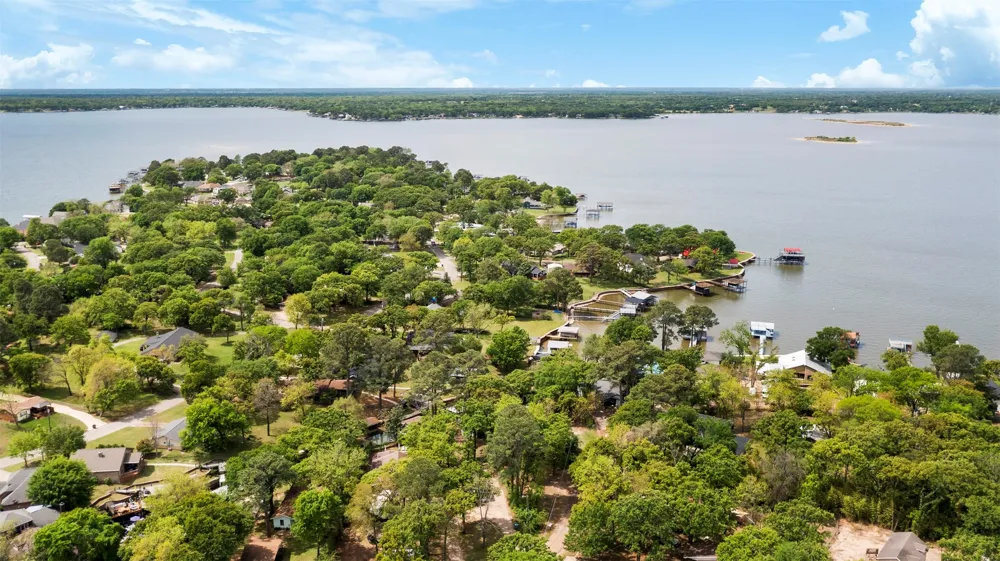 111 Island Park Drive Gun Barrel City, TX 75156