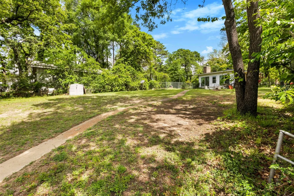 111 Island Park Drive Gun Barrel City, TX 75156