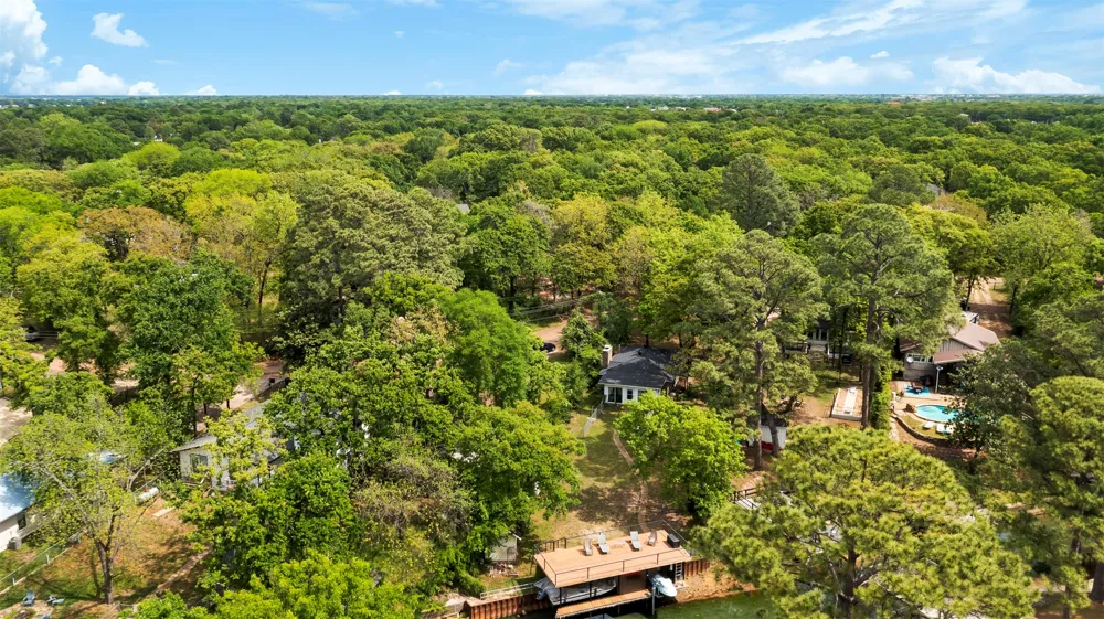111 Island Park Drive Gun Barrel City, TX 75156