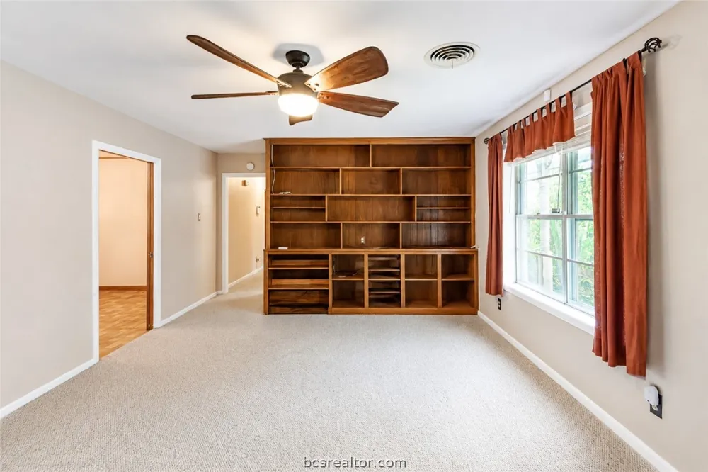 1507 Meadow Lane Brenham, TX 77833