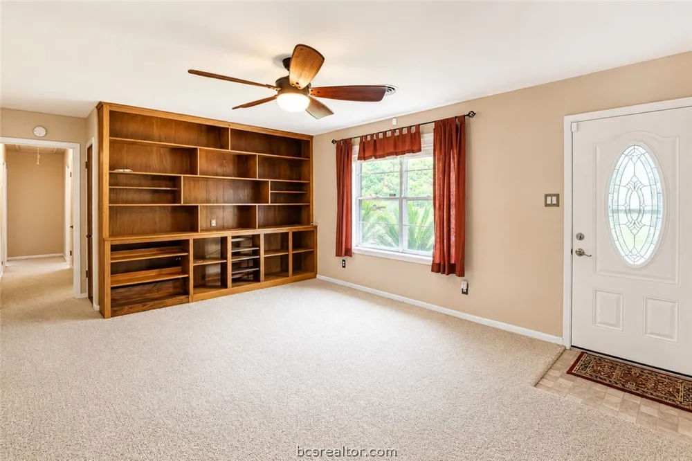 1507 Meadow Lane Brenham, TX 77833