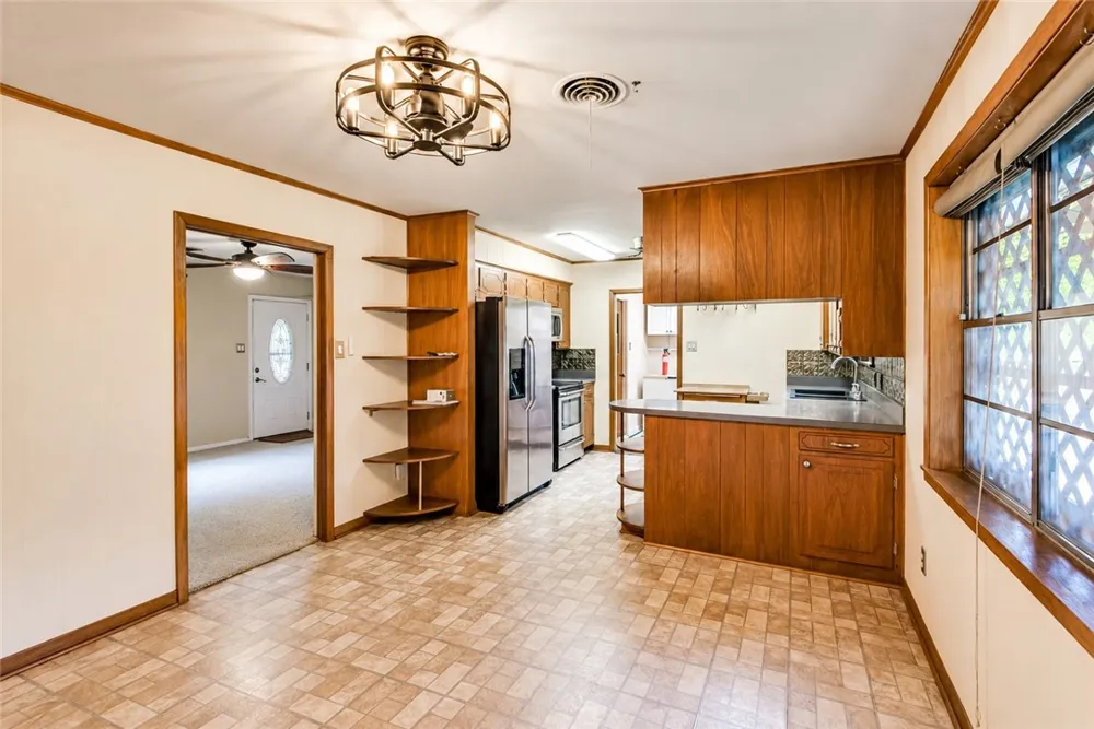 1507 Meadow Lane Brenham, TX 77833