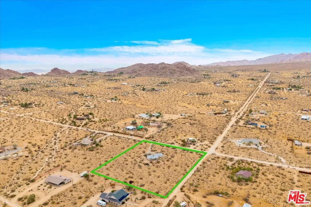 8686 Uphill Road Joshua Tree, CA 92252