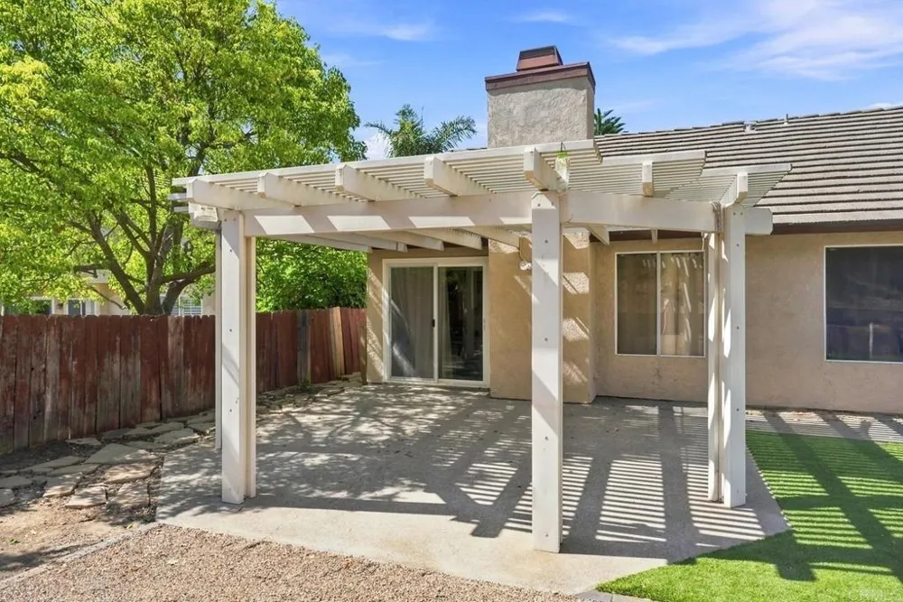 23886 Red Clover Circle Murrieta, CA 92562