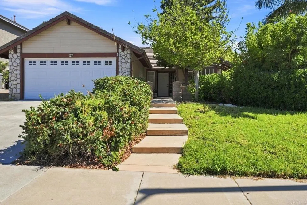 23886 Red Clover Circle Murrieta, CA 92562