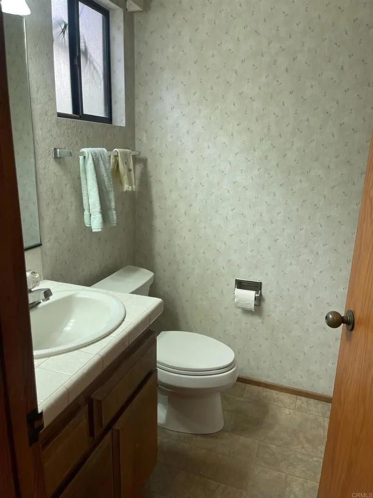567 F Coronado, CA 92118