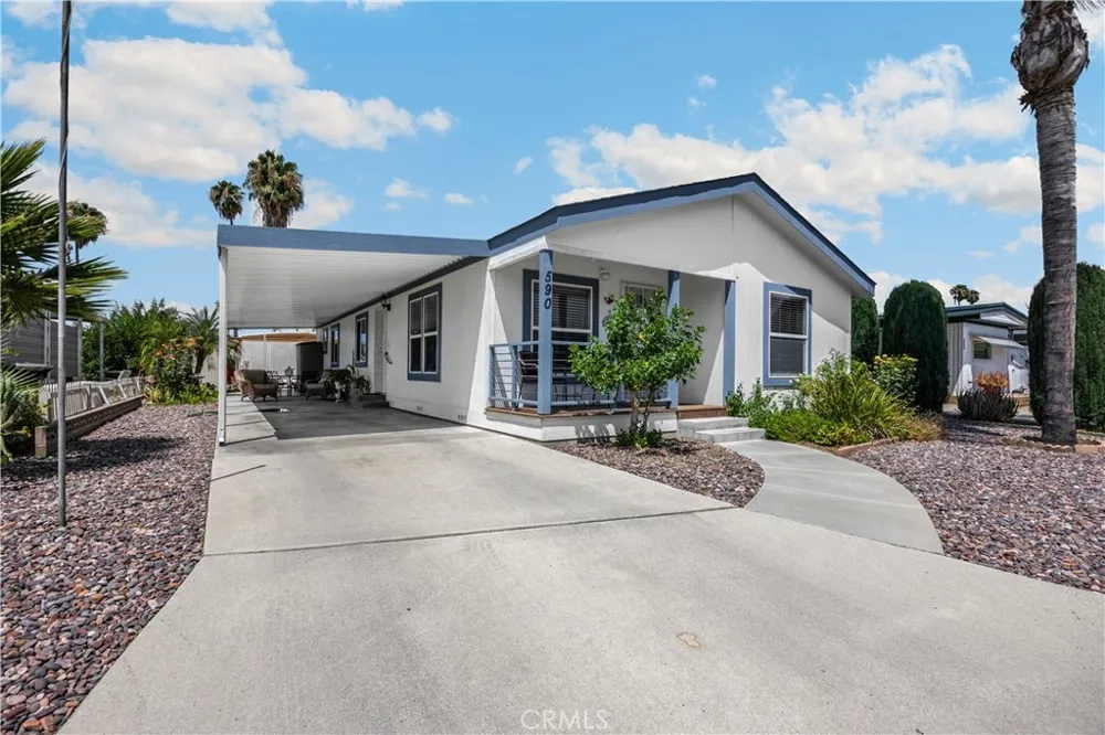 590 San Mateo Circle Hemet, CA 92543