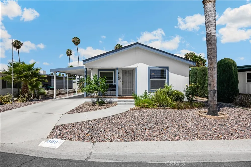 590 San Mateo Circle Hemet, CA 92543