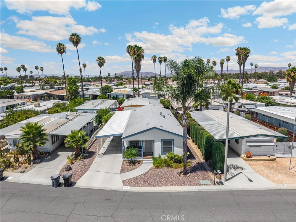 590 San Mateo Circle Hemet, CA 92543