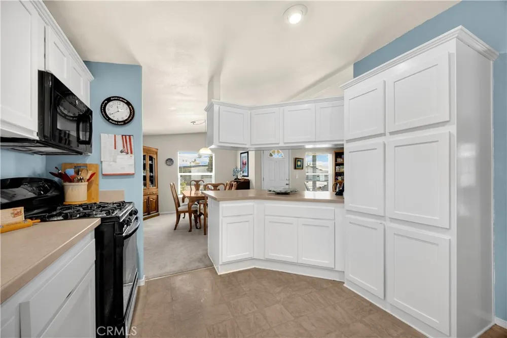 590 San Mateo Circle Hemet, CA 92543