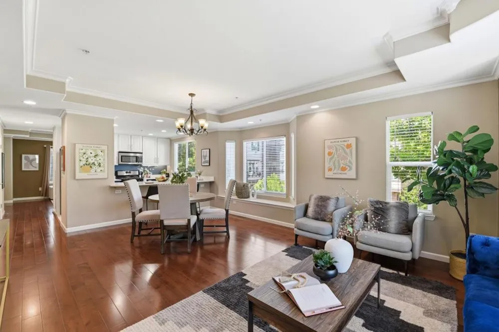 2222 Raspberry Lane Mountain View, CA 94043