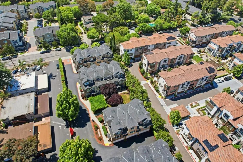 2222 Raspberry Lane Mountain View, CA 94043