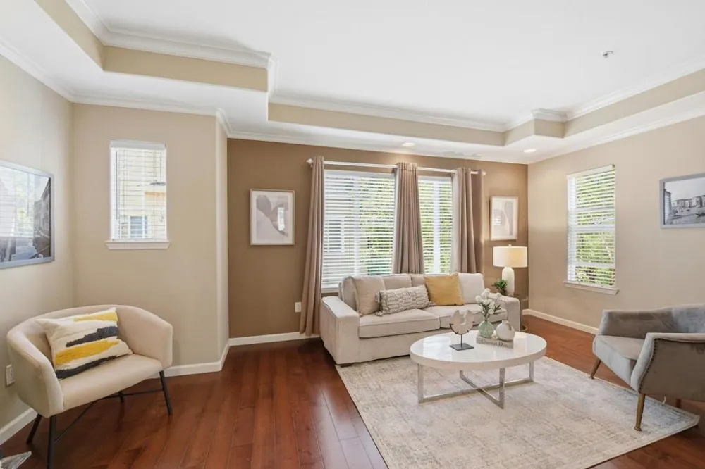 2222 Raspberry Lane Mountain View, CA 94043