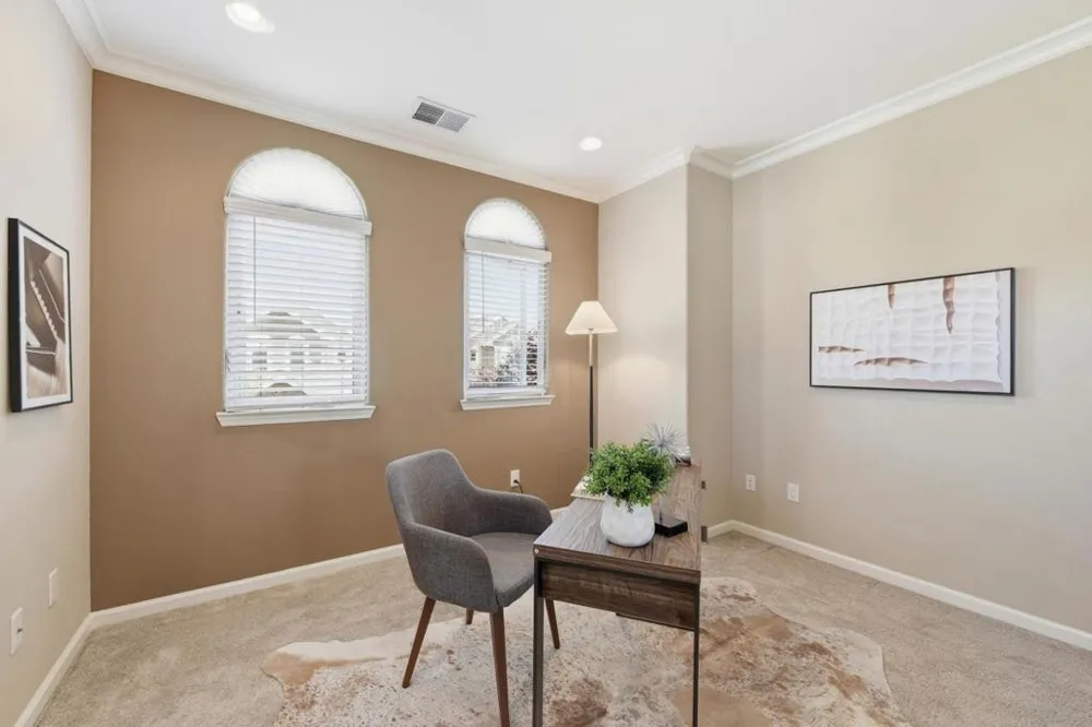 2222 Raspberry Lane Mountain View, CA 94043